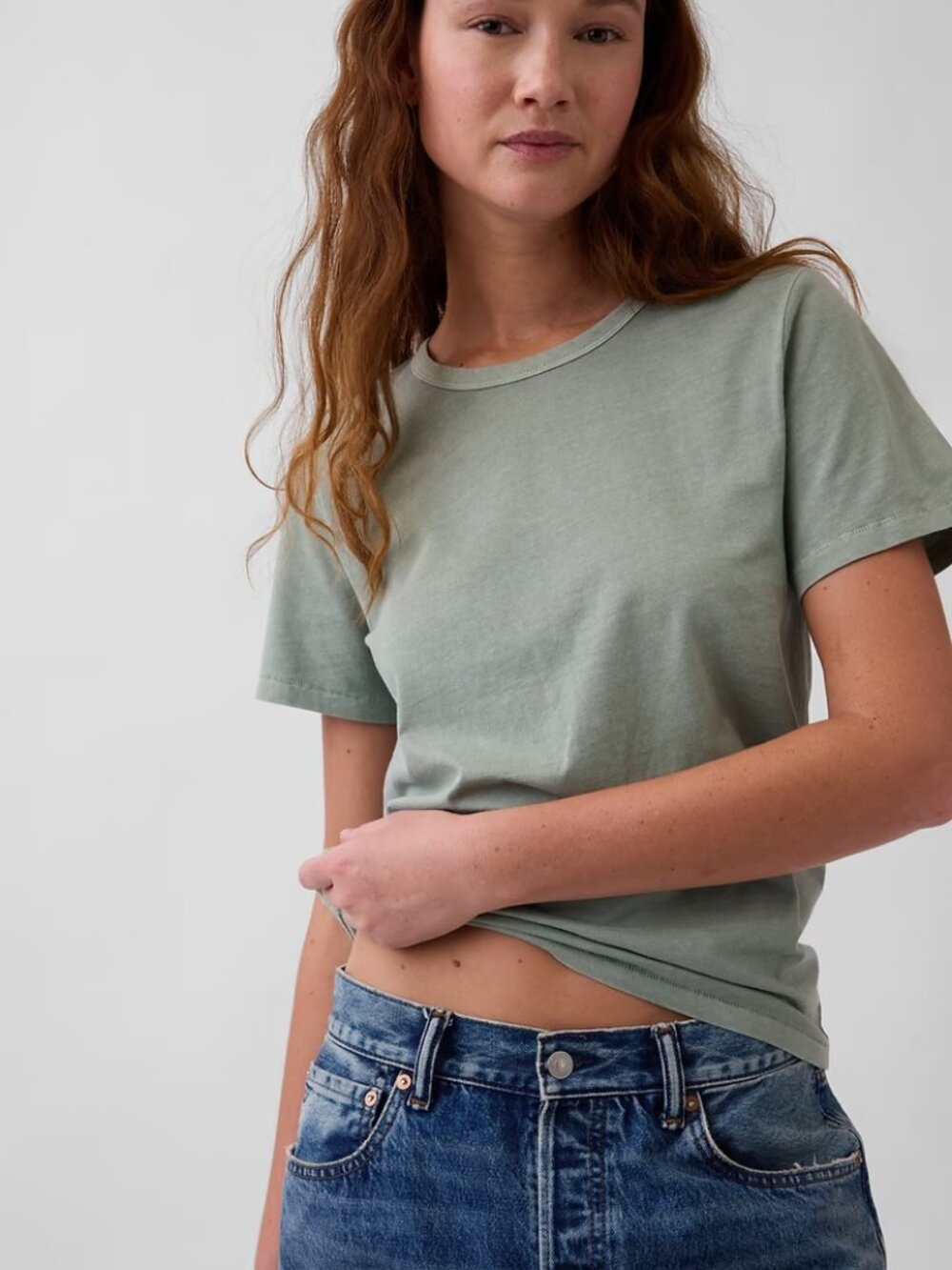 GAP Organically Grown Cotton Relax Fit Short Sleeve Crewneck Tee in Sage Green M